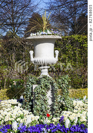 Regents Park spring urn flower display London Regents Park spring urn flower display London 82768605