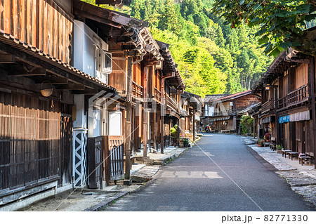 長野県》妻籠宿・木曽路の宿場町の写真素材 [82771330] - PIXTA