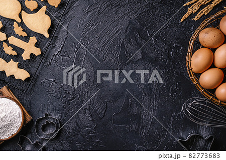 ビスケット クッキー クラッカー 82773683