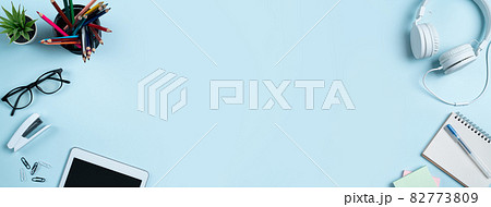 タブレット 錠剤 机 82773809