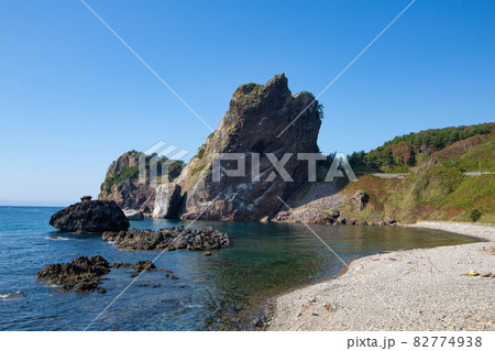 《青森県・下北半島》願掛岩 82774938