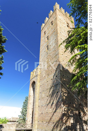 Castell Arquato in north Italy 82776844
