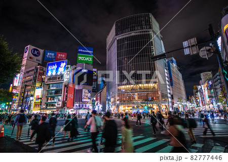 日本の東京都市景観 解除・宣言全面解除。渋谷は21時消灯後でも脅威の人流=10月1日 日本の東京都市景観 解除・宣言全面解除。渋谷は21時消灯後でも脅威の人流=10月1日 82777446