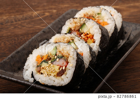 キンパ 海苔巻き キンパ 海苔巻き 82786861