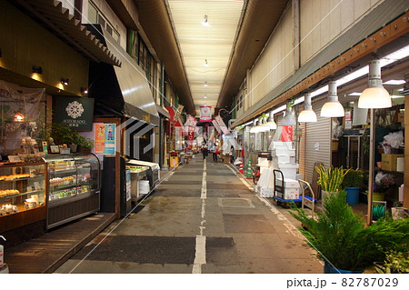 北九州市の旦過市場 82787029