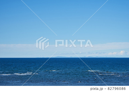 北海道稚内市 宗谷岬からの樺太 北海道稚内市 宗谷岬からの樺太 82796086