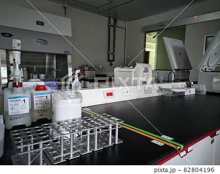 研究室 実験室 ラボ 82804196