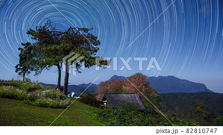 Doi Mae Taman at night. 82810747