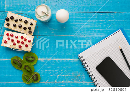 Breakfast of french toast with fresh berries 82810895