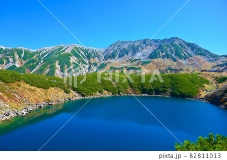 立山連峰 みくりが池 秋 富山県 立山連峰 みくりが池 秋 富山県 82811013