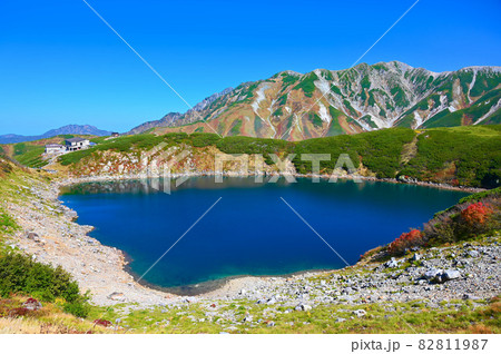 みくりが池 立山連峰の紅葉 富山県 みくりが池 立山連峰の紅葉 富山県 82811987