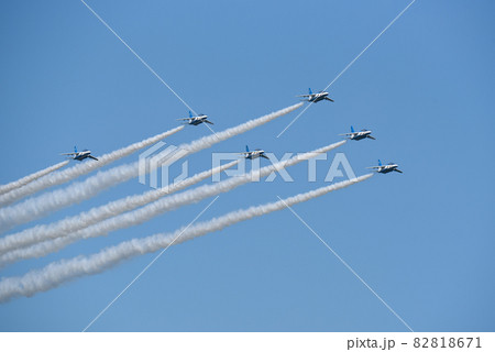 T-4ブルーインパルス・デルタフォーメーション 82818671