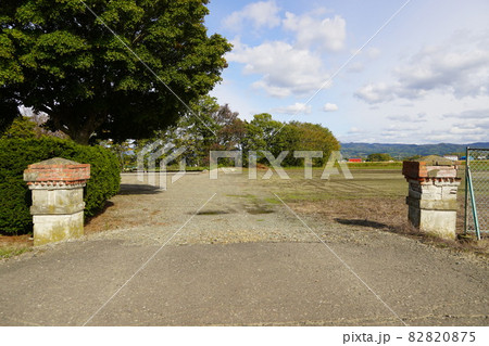 由仁町立岩内小学校（廃校の跡地） 82820875