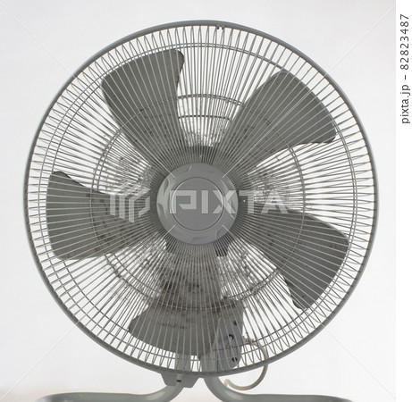 Electric fan with dust on front cover Electric fan with dust on front cover 82823487