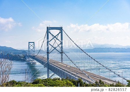 大鳴門橋と鳴門海峡 大鳴門橋と鳴門海峡 82826557