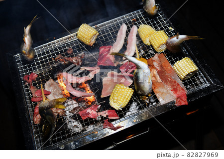 炭火焼バーベキュー 炭火焼バーベキュー 82827969