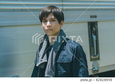 トラック運転手 トラック運転手 82828956