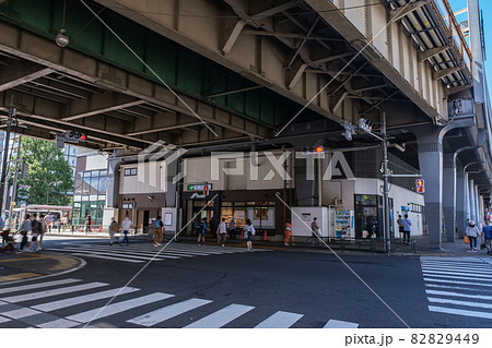 阿佐ヶ谷駅東口前 ガード下 東京都杉並区 阿佐ヶ谷駅東口前 ガード下 東京都杉並区 82829449