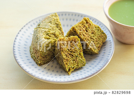 おから蒸しパン 緑茶味 おから蒸しパン 緑茶味 82829698
