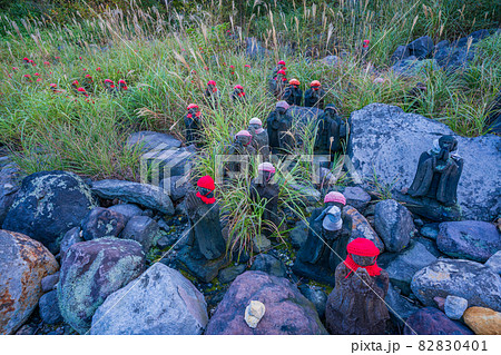 （栃木県）那須・殺生石園地　千体地蔵 82830401