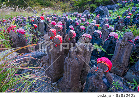 （栃木県）那須・殺生石園地　千体地蔵 82830405