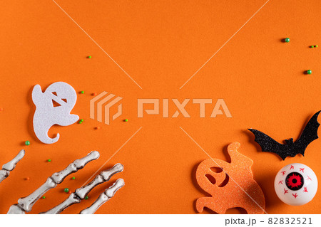 ハロウィーン ハロウィン 背景 82832521
