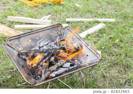 焚き火 82832665