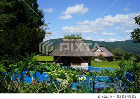 遠野遺産　名所山口の水車 82834985
