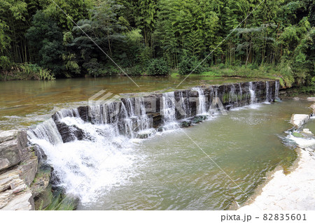 黒滝（兵庫県 三木市 吉川町） 82835601