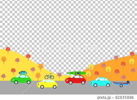 秋、紅葉した山へ遊びに出かけるかわいい車たちのイラスト　はがきサイズ　メッセージカード 82835886