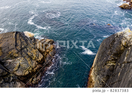 Aerial view of the coastline at Dawros in County Donegal - Ireland 82837383