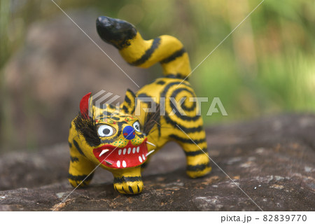 張子の虎 年賀素材 張子の虎 年賀素材 82839770