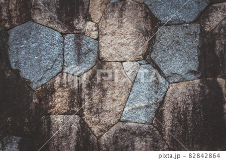 石垣 衣川湖岸緑地 82842864