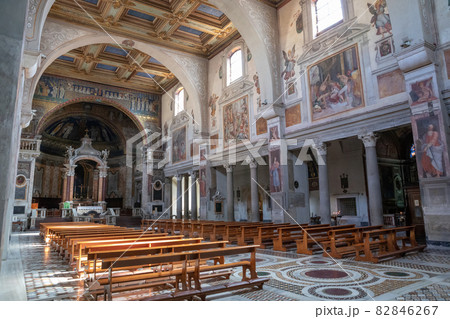 Panoramic view of interior of the The Basilica of Saint Praxedes Panoramic view of interior of the The Basilica of Saint Praxedes 82846267
