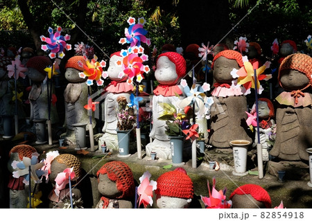 東京 増上寺の子育地蔵尊 82854918