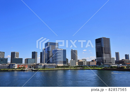 東京 江東区 晴海、豊洲の都市風景 マンション郡 東京 江東区 晴海、豊洲の都市風景 マンション郡 82857565