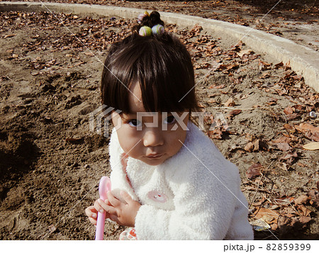 2 years old 82859399
