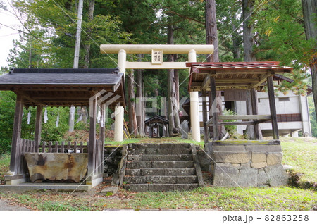 信州 筑北村の神社 刈谷沢神明宮参道 白鳳時代の創建 信州 筑北村の神社 刈谷沢神明宮参道 白鳳時代の創建 82863258