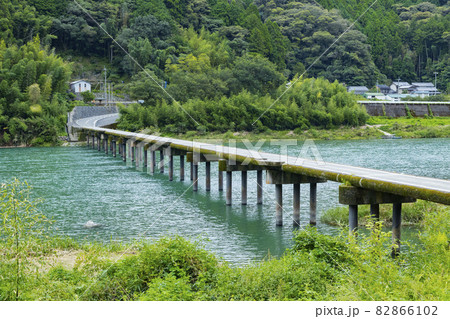 名越屋沈下橋 82866102