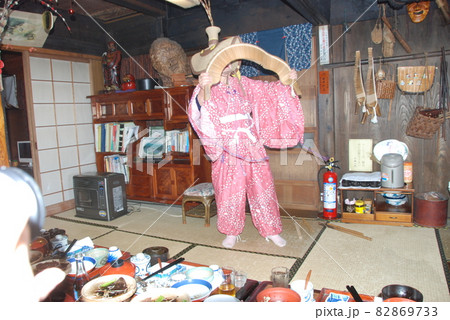 こきりこ踊り 82869733