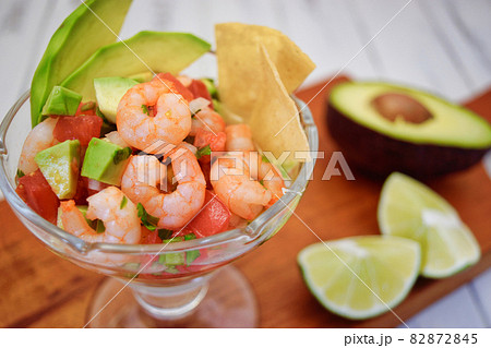 メキシコ料理のセビーチェ 82872845