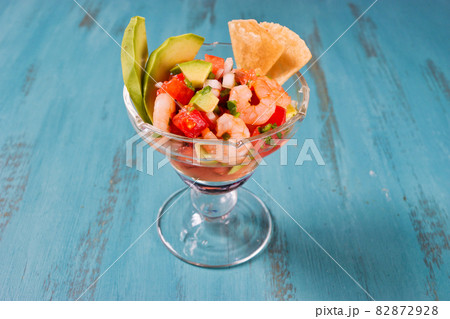 メキシコ料理のセビーチェ 82872928