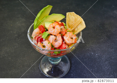 メキシコ料理のセビーチェ 82873011