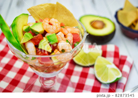 メキシコ料理のセビーチェ 82873545