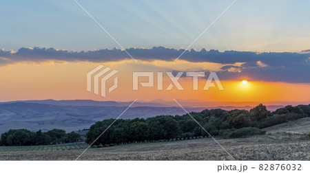 Typical Tuscan landscape near Montepulciano and Monticchielo, Italy Typical Tuscan landscape near Montepulciano and Monticchielo, Italy 82876032