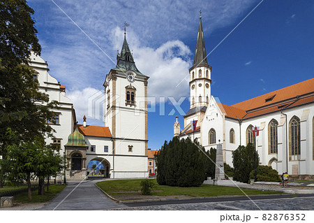 Old Town Hall and St. James church in Levoca, UNESCO site, Slovakia Old Town Hall and St. James church in Levoca, UNESCO site, Slovakia 82876352