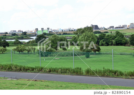 荒川河川敷 岩淵水門方面 荒川河川敷 岩淵水門方面 82890154
