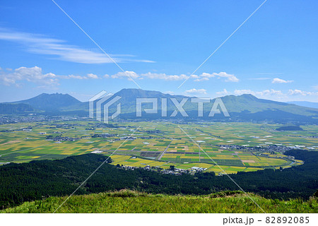 大観峰からの阿蘇五岳　阿蘇涅槃像　阿蘇カルデラ風景　くじゅう阿蘇国立公園　　 82892085