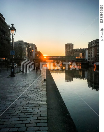 La Villette Basin in Paris 82894689