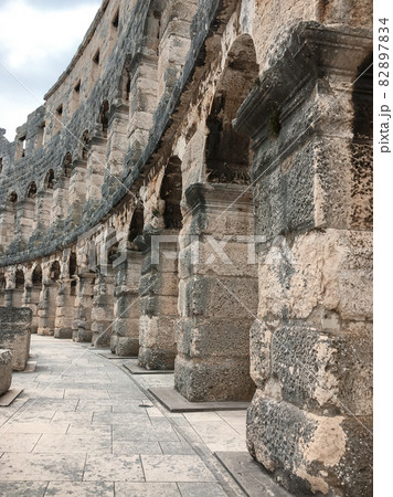 A inside wall fragment of ancient Roman amphitheater (Arena) in Pula, Croatia 82897834